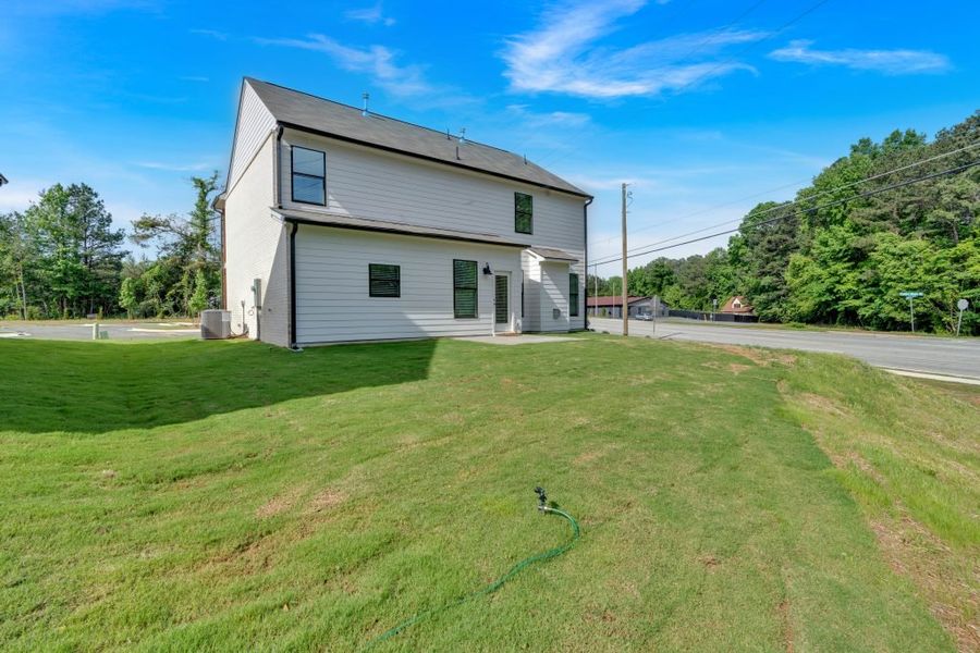 Exterior details of a home in The Overlook at Factory Shoals, Mableton (Image 19).