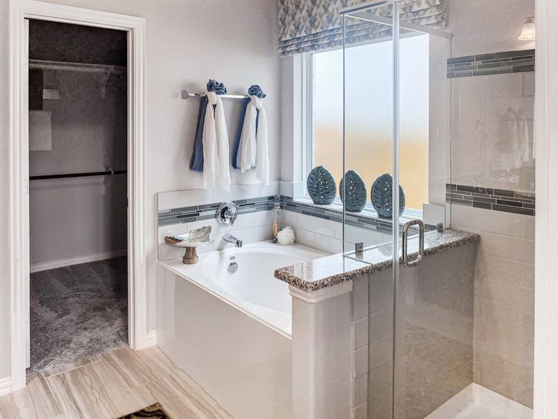 Furnished interior in a model home at Kendall Lakes in Alvin (Image 24). Furnished interior in a model home at Kendall Lakes in Alvin (Image 24).