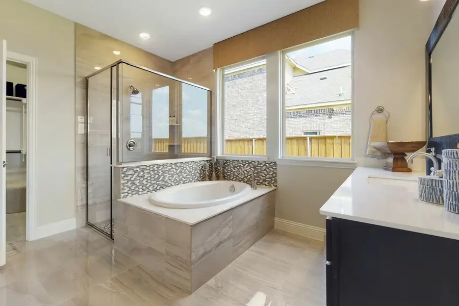 Image 19 of the Hollyhock community in Frisco, TX.