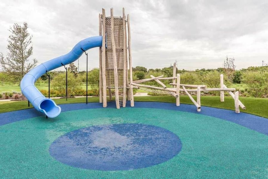 Image 6 of the Edgestone at Legacy community in Frisco, TX.