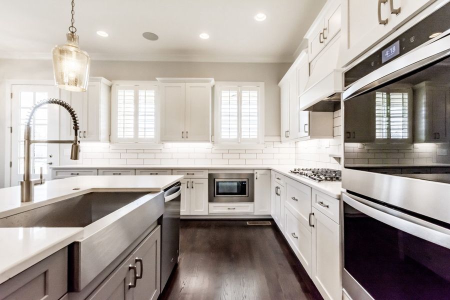 Furnished interior in a model home at Archerfield in Smyrna (Image 41).