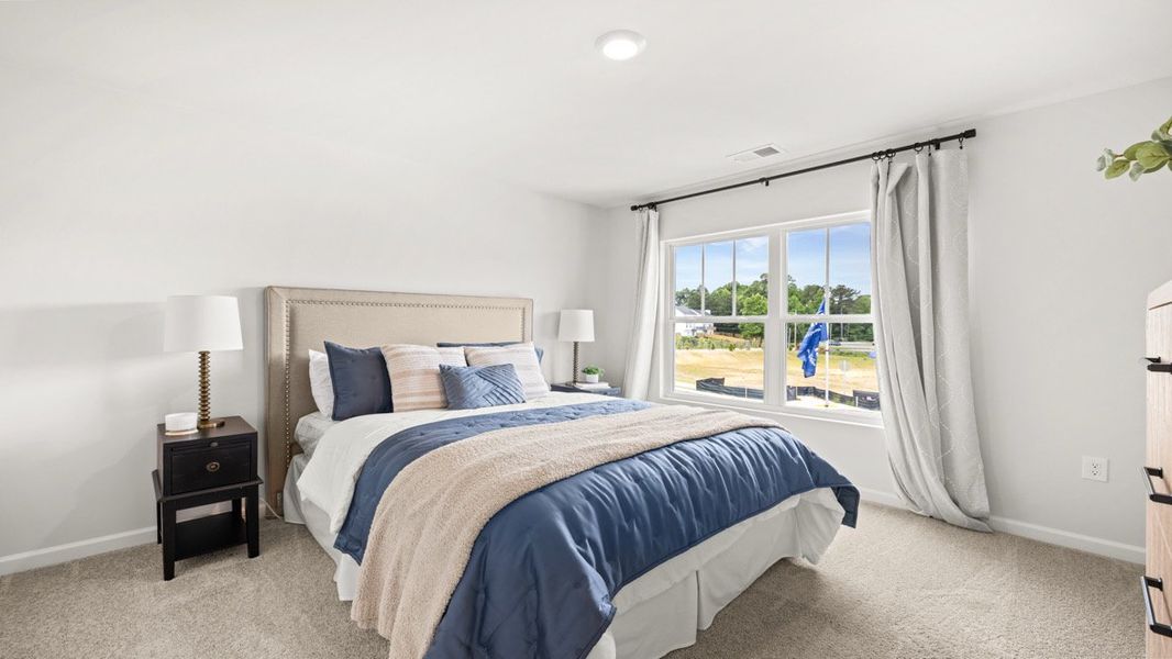 Furnished interior in a model home at Oakleigh Glen in Dallas (Image 18). Furnished interior in a model home at Oakleigh Glen in Dallas (Image 18).
