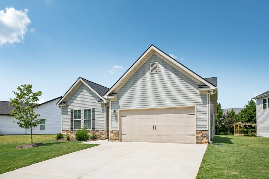 Front exterior of a home in the Langston Place community, located in Perry, GA (Image 18). Front exterior of a home in the Langston Place community, located in Perry, GA (Image 18).
