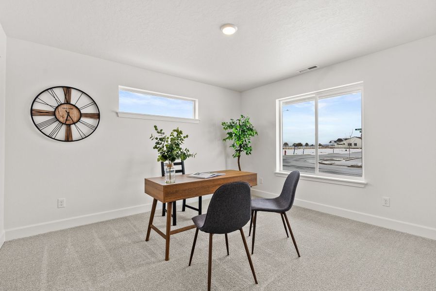 Furnished interior in a model home at Willowbrook in Madras (Image 27).