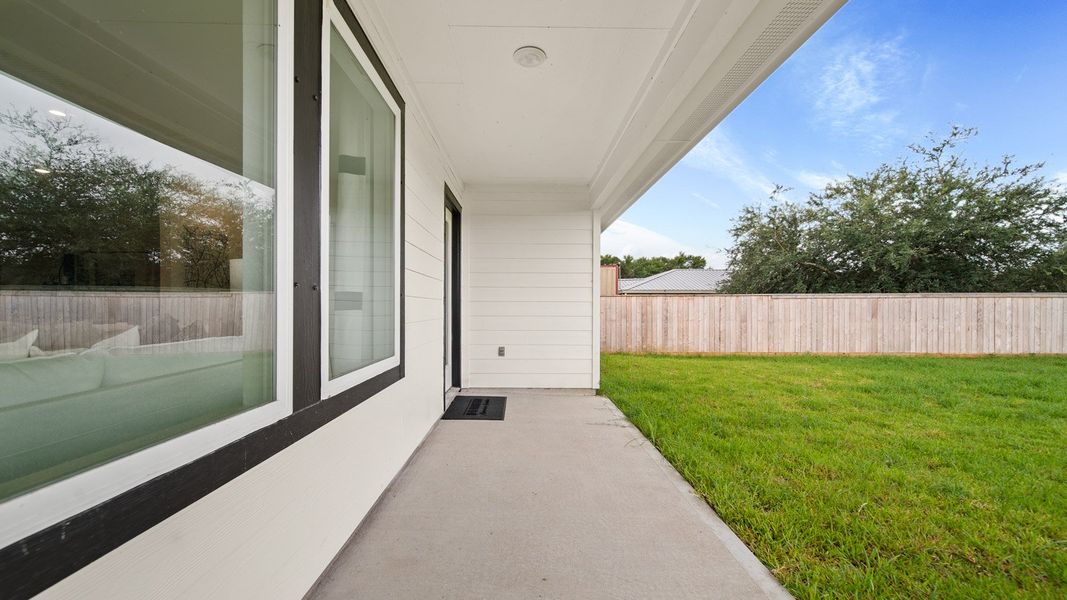 Exterior details of a home in China Grove, China (Image 2).