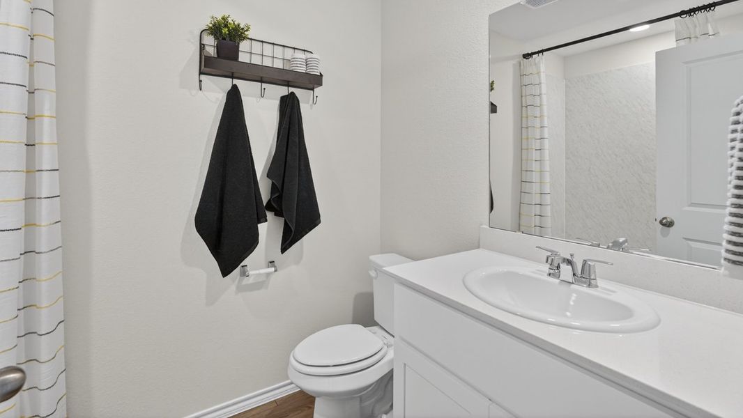 Furnished interior in a model home at Forestbrook Estates in Paris (Image 50).