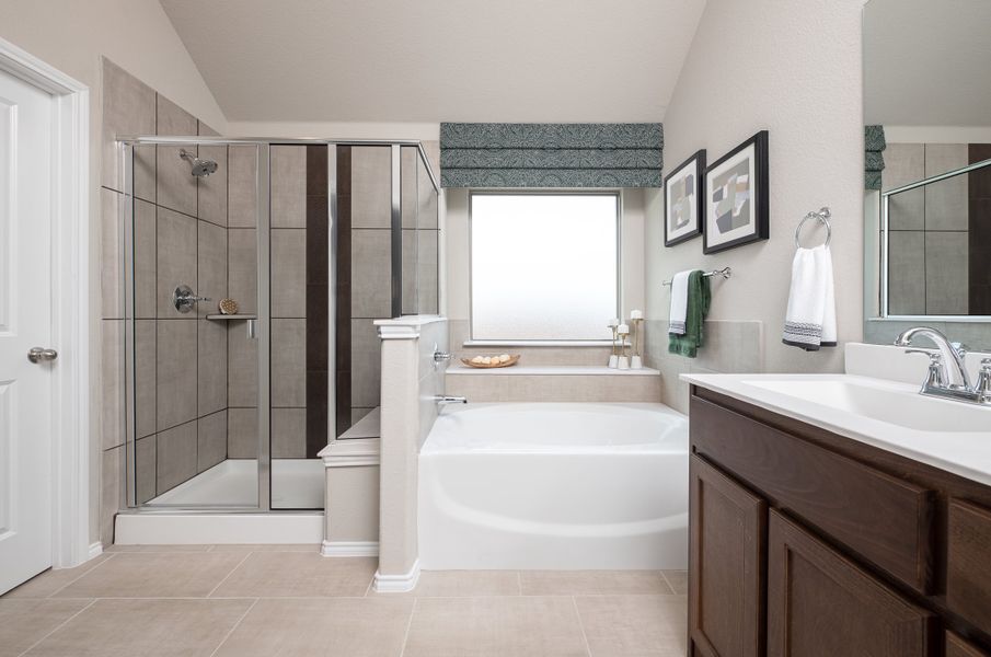 Furnished interior in a model home at Hunters Ridge in Crowley (Image 16).