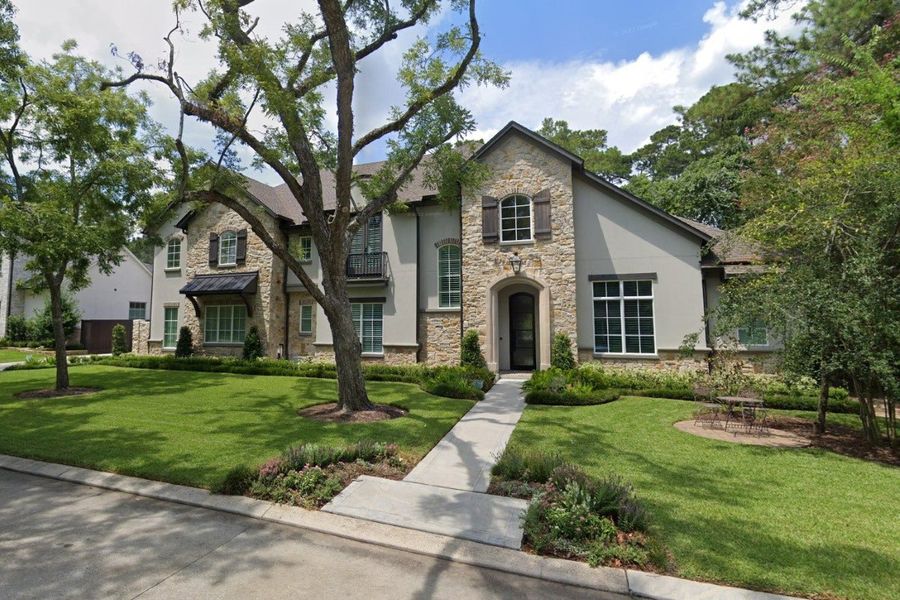 Front exterior of a home in the Memorial Houston community, located in Houston, TX (Image 7).
