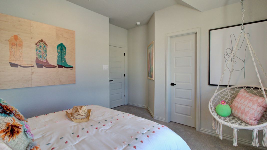 Furnished interior in a model home at Stream Waters in Seguin (Image 39). Furnished interior in a model home at Stream Waters in Seguin (Image 39).