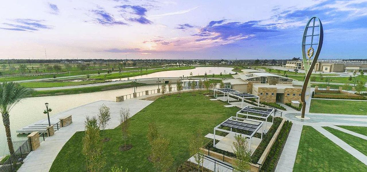 Community amenity available to residents of Meridiana in Manvel (Image 7).