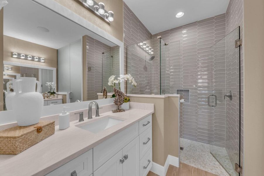 Furnished interior in a model home at Reflection Villas at Watercolor Place in Bradenton (Image 125).