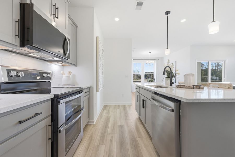 Courtney II - Kitchen