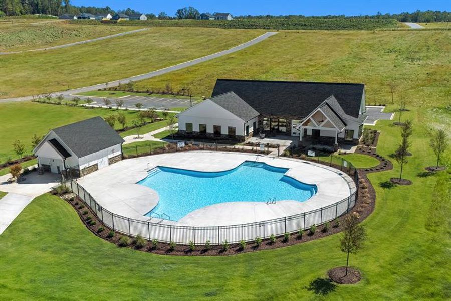 Enjoy a dedicated ranch amenity center with pool, gym, and pickleball courts.