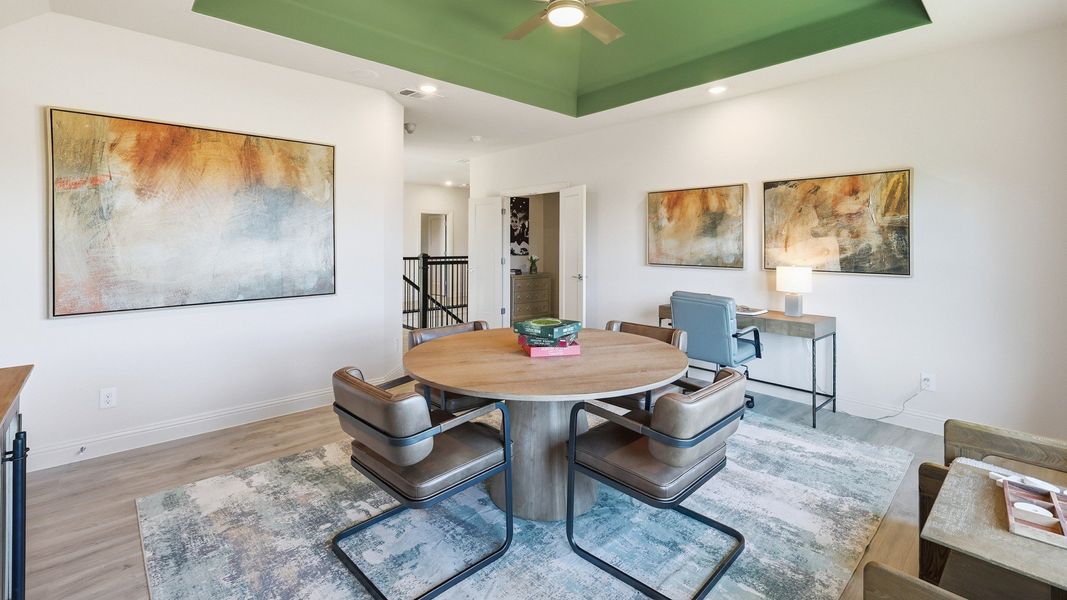 Furnished interior in a model home at Lakeshore Bluffs in Shady Shores (Image 35).