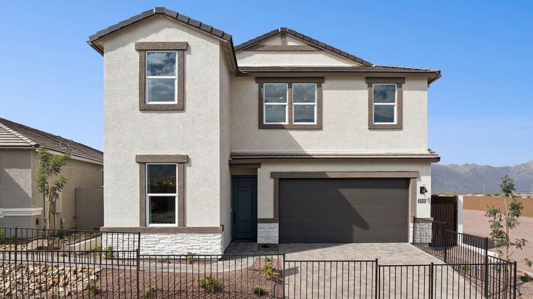 Front exterior of a home in the Upper Canyon community, located in Phoenix, AZ (Image 4).
