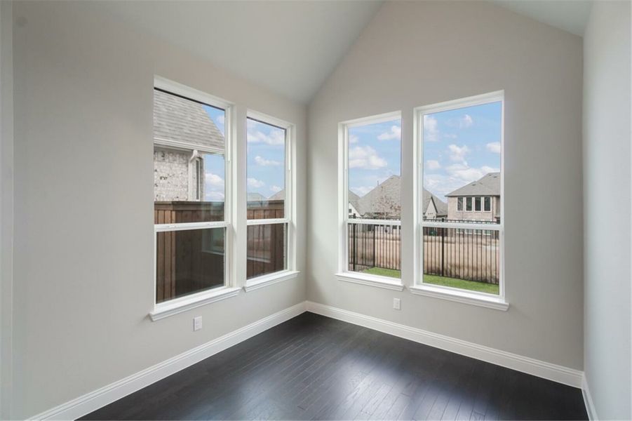 Image 27 of the University Place community in Dallas, TX.