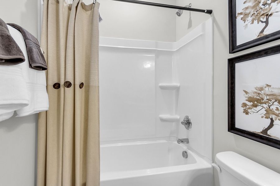 Ford | Secondary Bathroom Ford | Secondary Bathroom