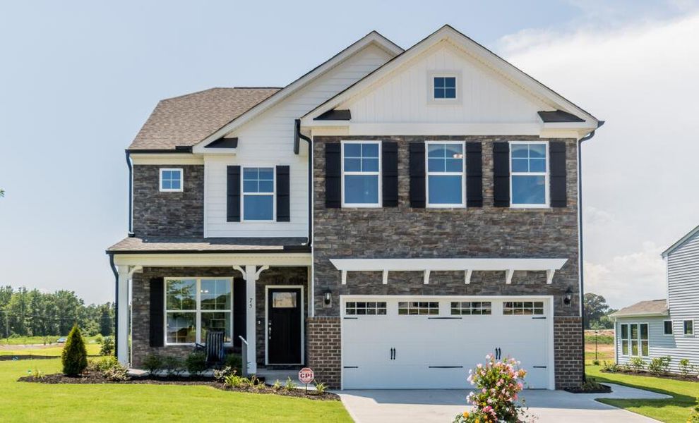 Front exterior of a home in the Daniel Farms community, located in Benson, NC (Image 3).