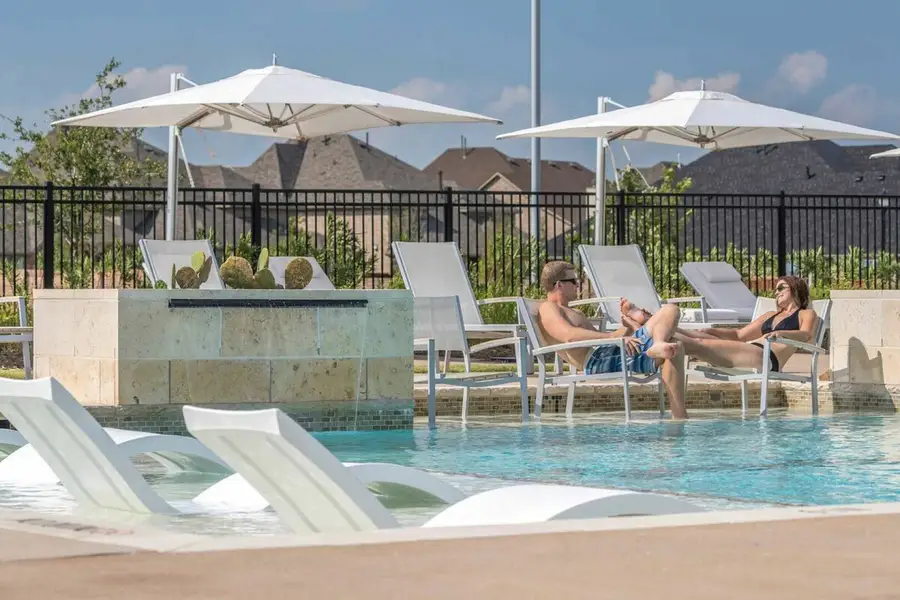 Image 13 of the Hollyhock community in Frisco, TX.