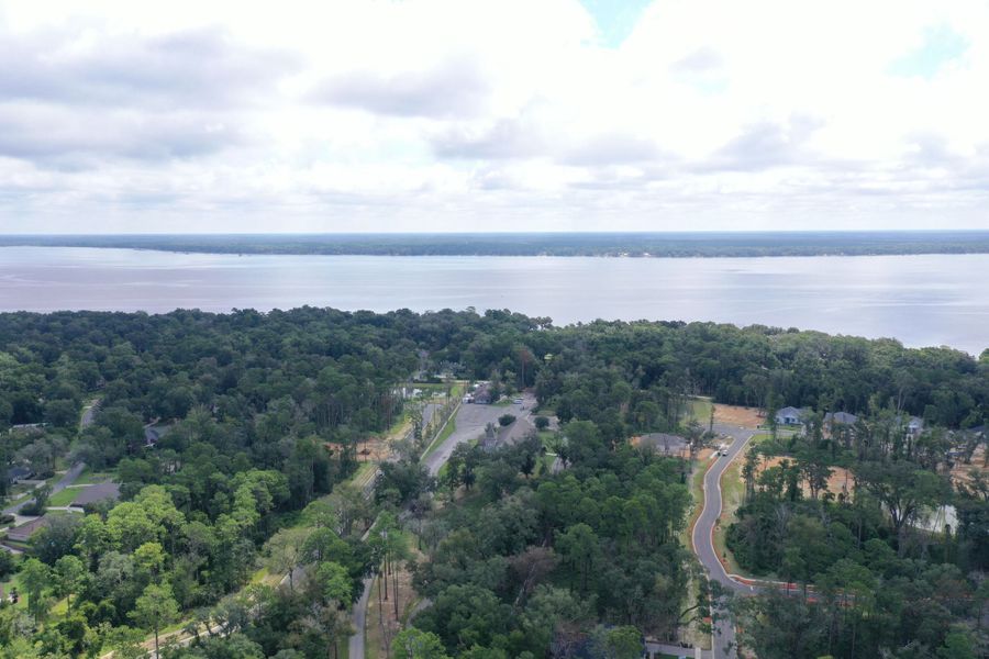 Image 20 of the Fleming Estates community in Fleming Island, FL.