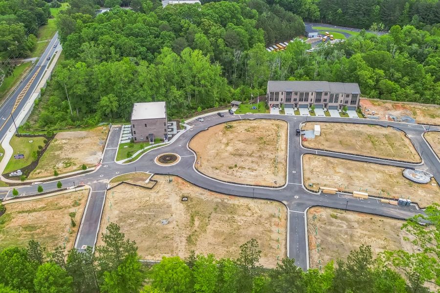 Site preparation and early development at Echo Park in Suwanee, GA (Image 34).
