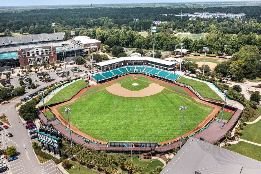 Image 43 of the Kingston Bay community in Conway, SC.