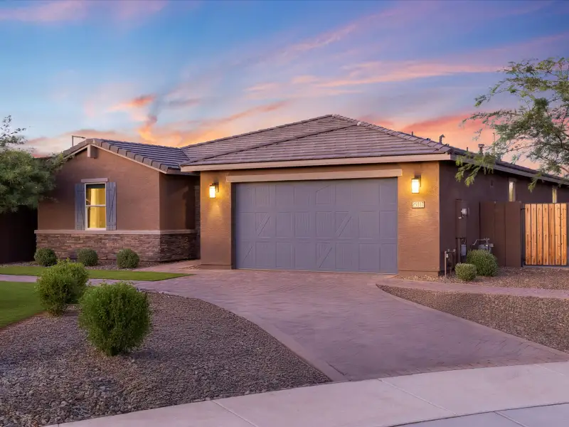 Welcome to the Bailey floorplan modeled at Paloma Creek in Surprise, AZ.