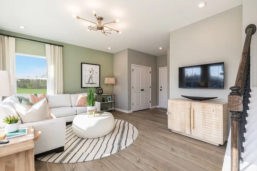 Versatile lower level flex room