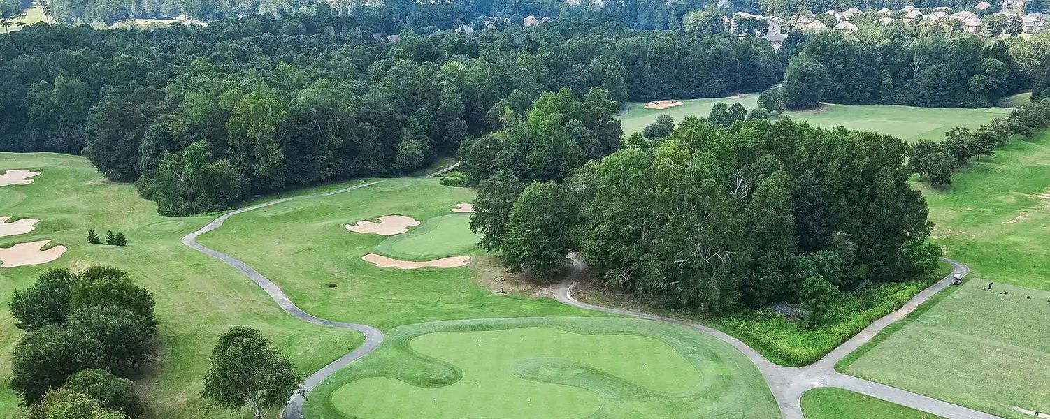 Natural surroundings and green spaces near The Pointe at Heron Bay in Locust Grove, GA (Image 15). Natural surroundings and green spaces near The Pointe at Heron Bay in Locust Grove, GA (Image 15).
