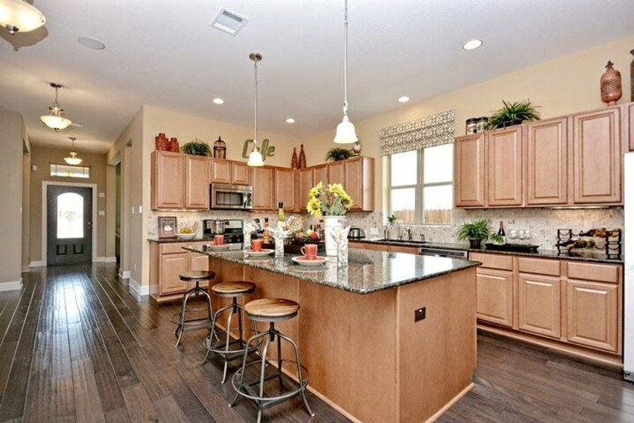 Image 11 of the Viridian Classics community in Euless, TX.