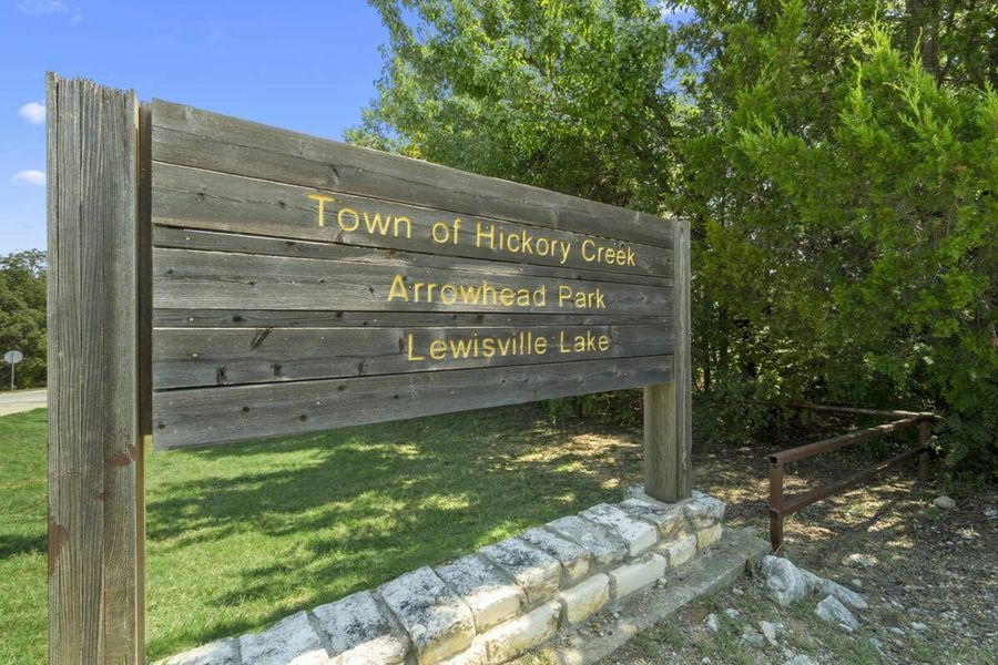 Image 11 of the Shadow Creek Estates community in Hickory Creek, TX.