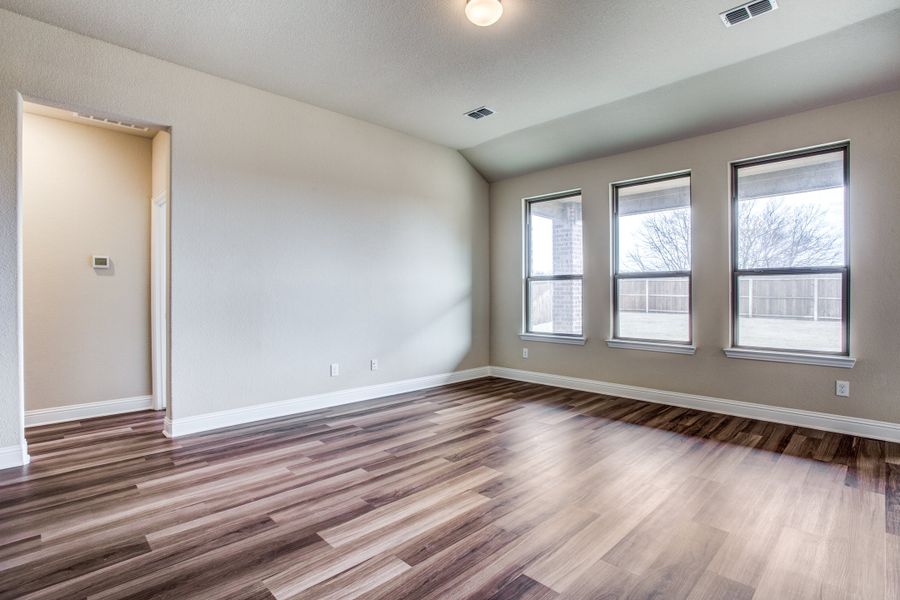 Image 8 of the Windsor Oaks community in Denton, TX.