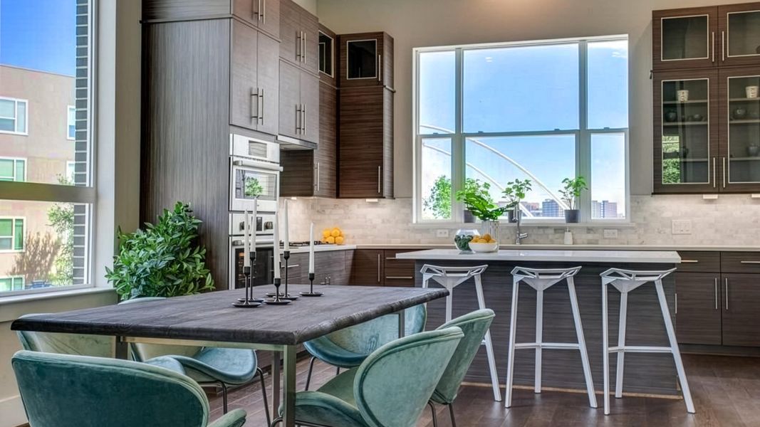 Image 30 of the Trinity Bluff community in Dallas, TX.