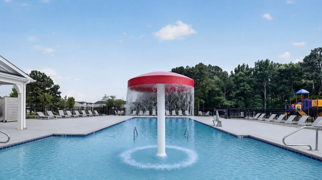 Stella View Amenity Pool 4of5