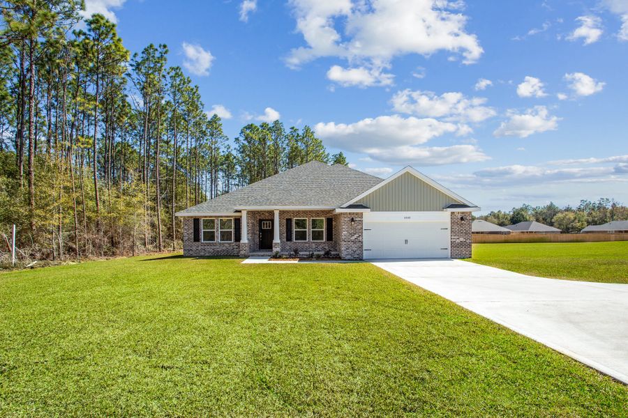 Front exterior of a home in the Clear Water Landing community, located in Milton, FL (Image 16).