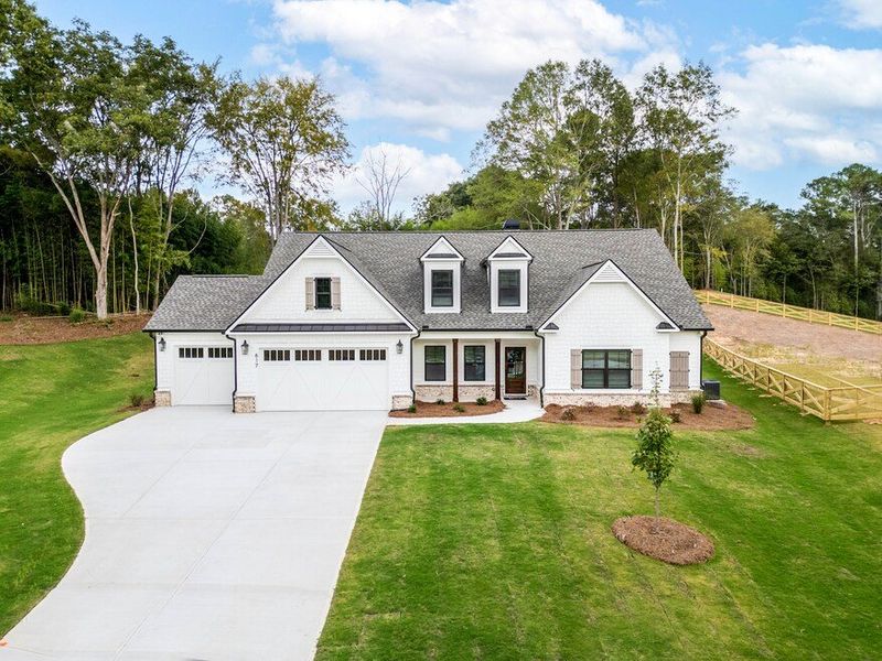 Front exterior of a home in the Spring Creek community, located in Monroe, GA (Image 3).