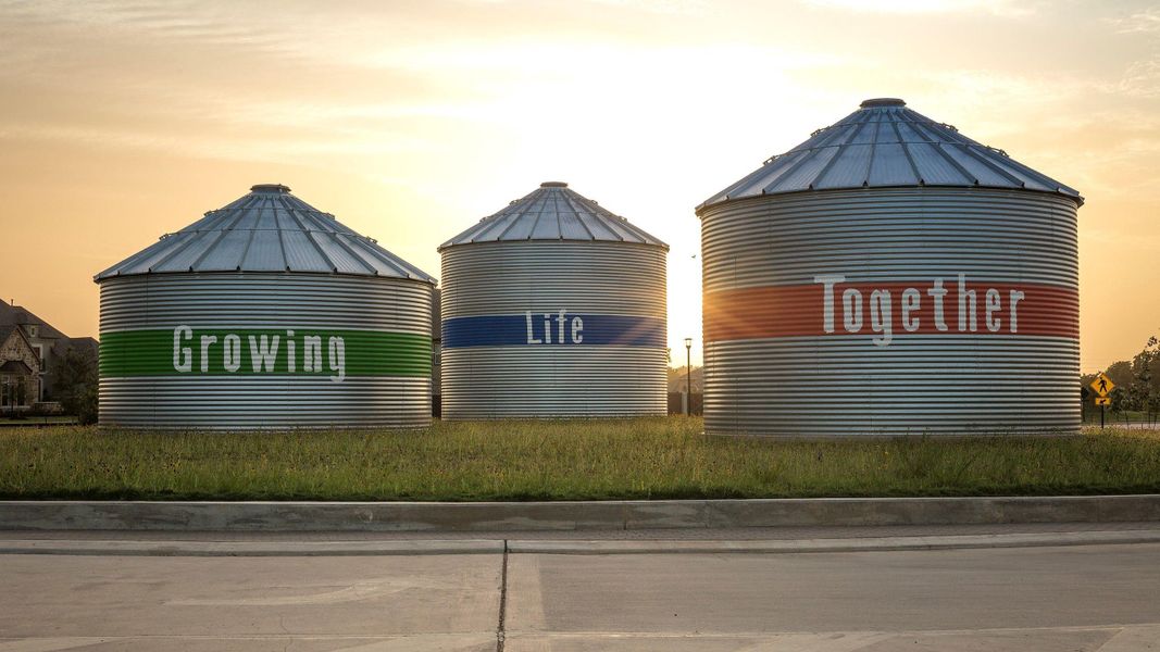 Community amenity available to residents of Harvest Green in Richmond (Image 6).