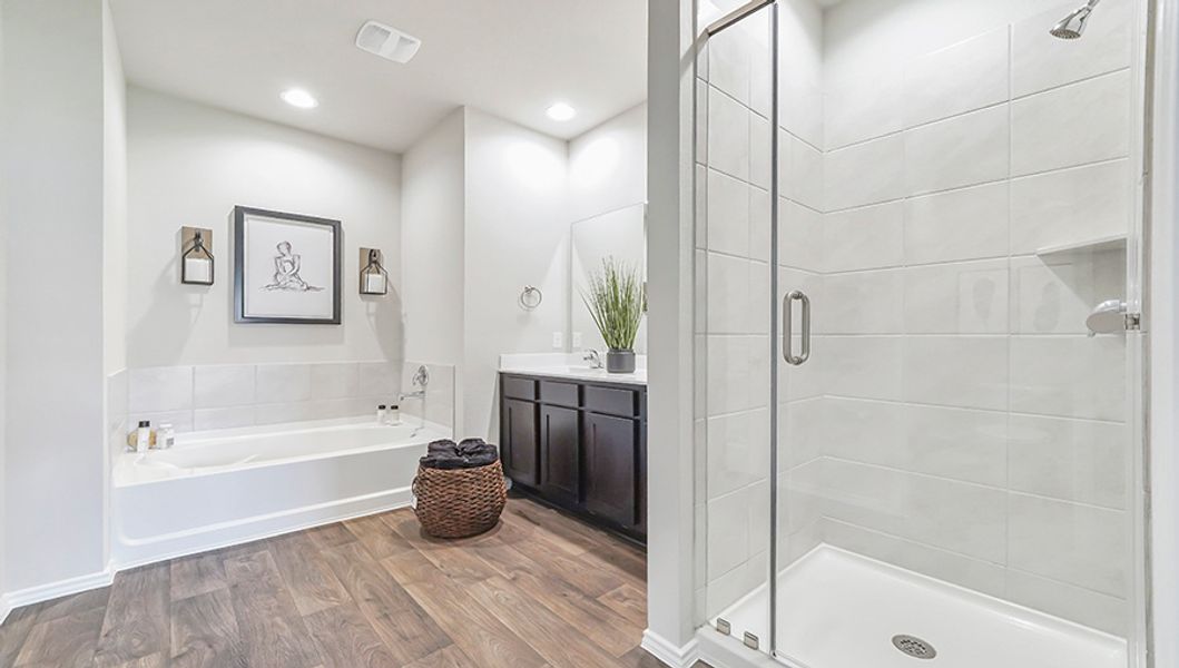 Image 63 of the Barton Woods community in Conroe, TX.