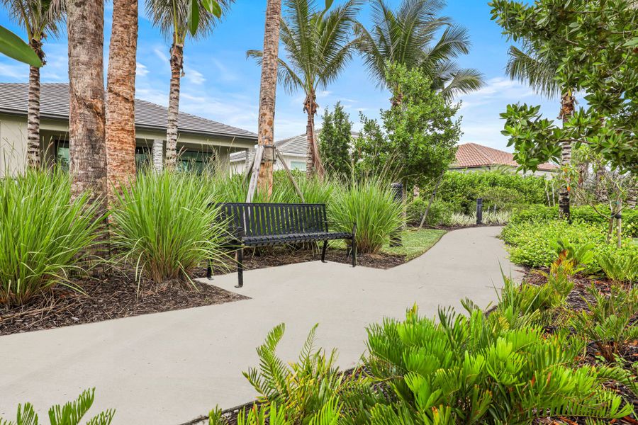 Community amenity available to residents of L'Ambiance at Avenir in Palm Beach Gardens (Image 2).