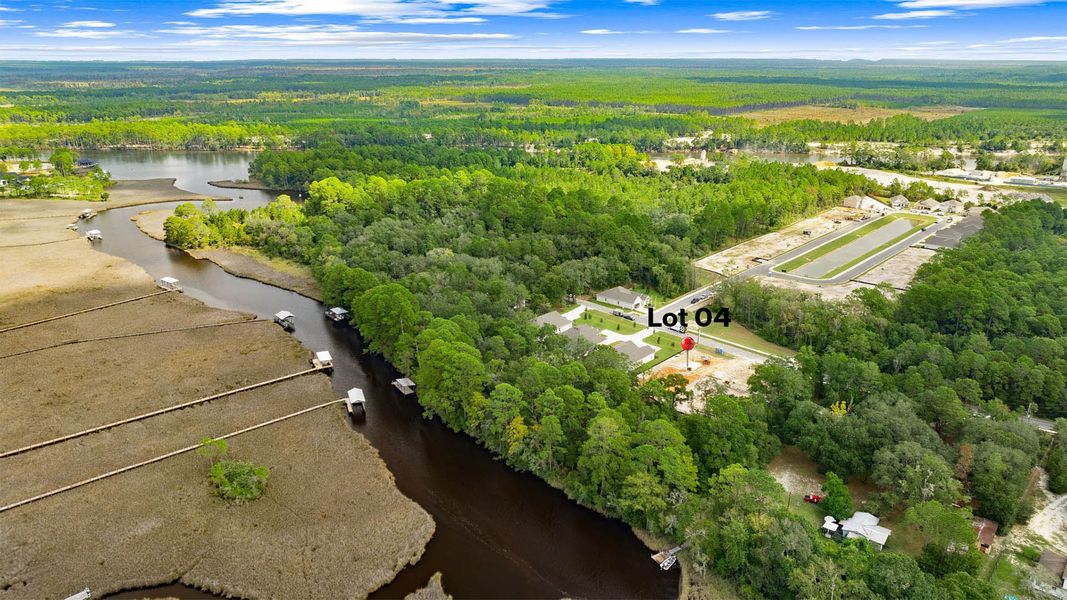Natural surroundings and green spaces near Holley Grove at Peach Creek - Waterfront Homes in Santa Rosa Beach, FL (Image 7).