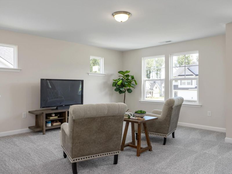 Furnished interior in a model home at Montrose in Aberdeen (Image 77).