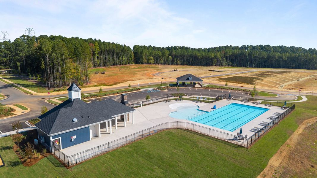 Community amenity available to residents of Lakeside Glen in York (Image 1).