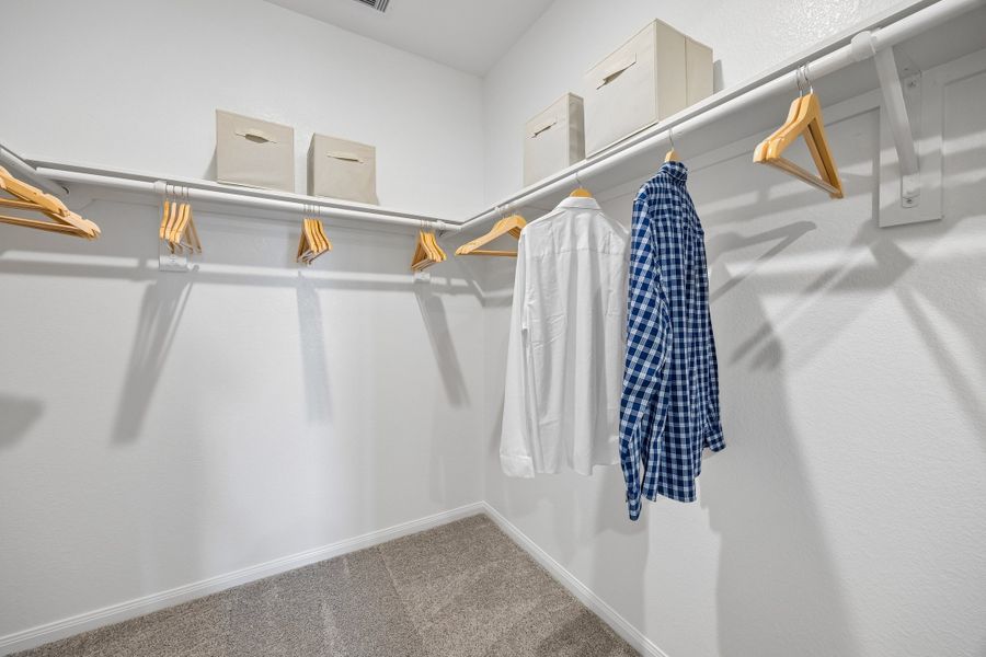 Image 46 of the Meridiana community in Manvel, TX.