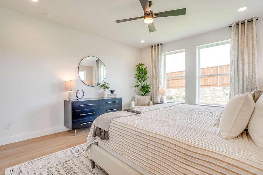 Furnished interior in a model home at Creekside in Royse City (Image 57).