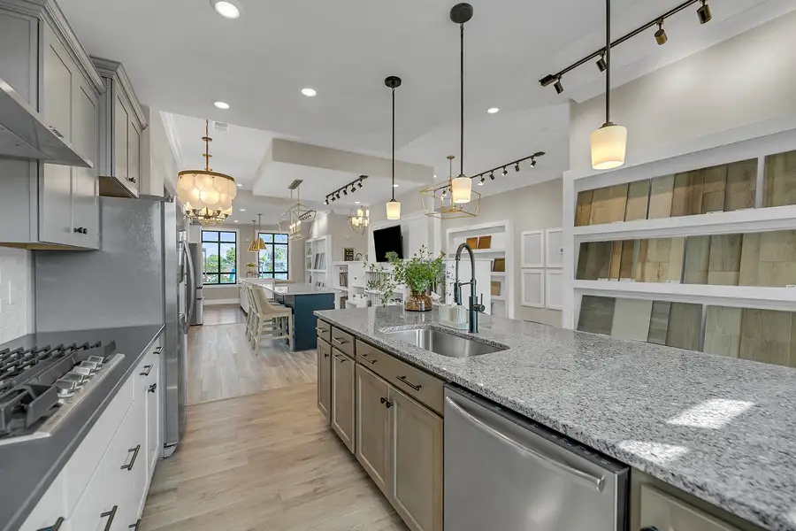 Pick Your Lot, Plan & Finishes!