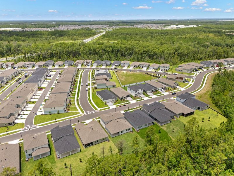 Image 50 of the Meridian Parks community in Orlando, FL.