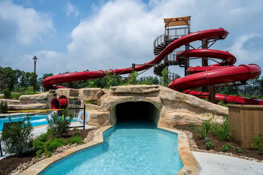 Community amenity available to residents of The Highlands in Porter (Image 13).