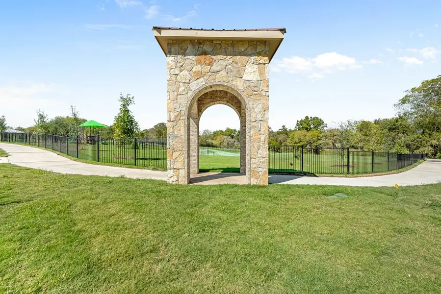 Community amenity available to residents of Hampton Park in Glenn Heights (Image 3). Community amenity available to residents of Hampton Park in Glenn Heights (Image 3).