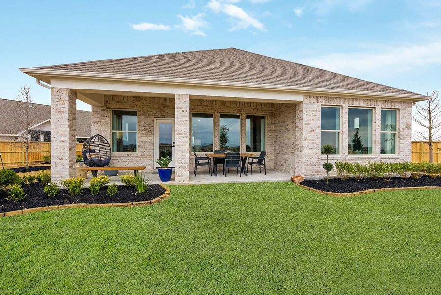 Exterior details of a home in Dunham Pointe - Enclave Collection, Cypress (Image 3). Exterior details of a home in Dunham Pointe - Enclave Collection, Cypress (Image 3).