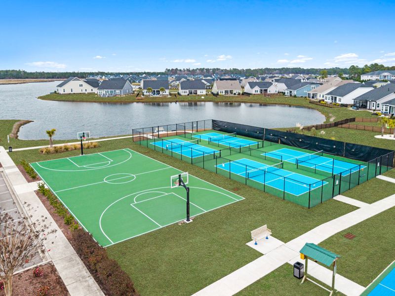 Basketball & Pickleball Courts Basketball & Pickleball Courts